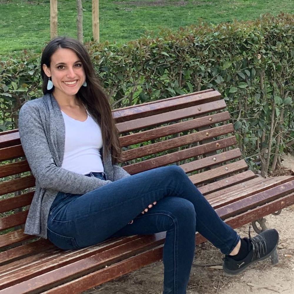 Meet your Posher, Anya